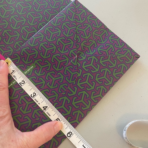 Tory Burch Empty Gift Bag 16X12X6 - Picture 9 of 10